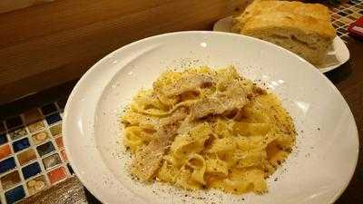 メッシタ パーネ エ ヴィーノ