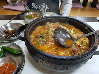 강원메기매운탕