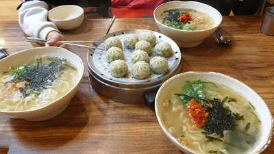 춘하추동칼국수