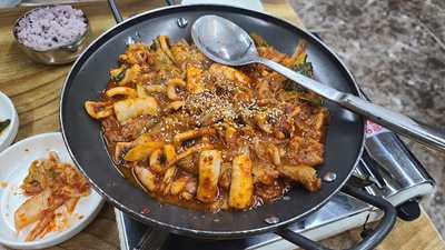 삼삼기사식당