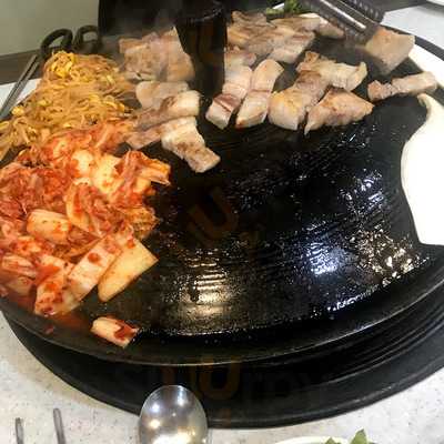 고향솥단지삼겹살