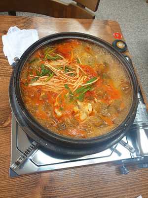 청룡민물잡어매운탕