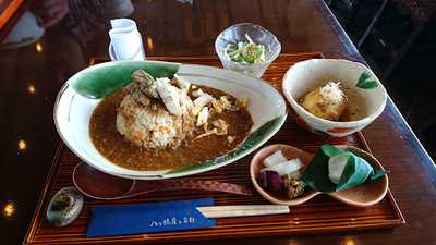 八つ橋庵しゃなり