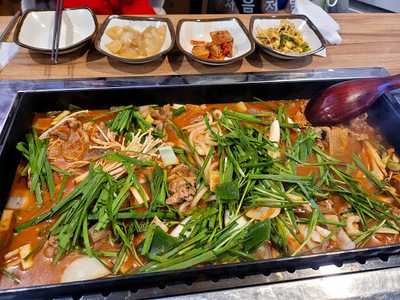 현정이네철판두루치기