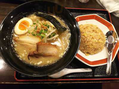 ロハスなおむすびカフェ アートフル