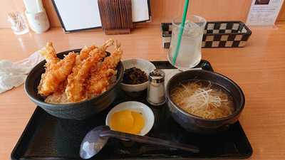 丼どん亭