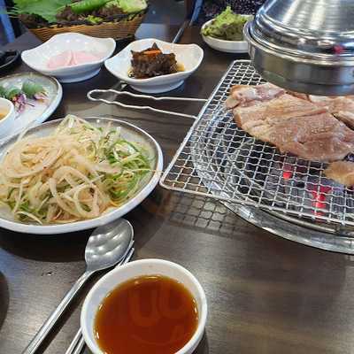 강남참숯돼지갈비