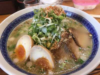 ラーメン岩岩