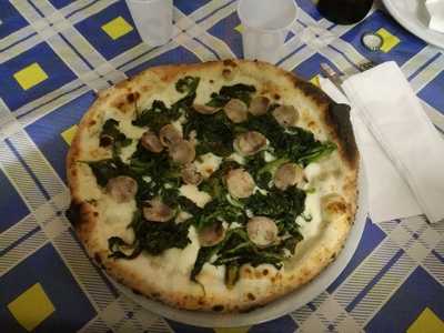 Pizzeria Starita A Materdei, Napoli