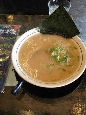 博多とんこつラーメン 花木