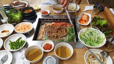 토종숯불돼지갈비