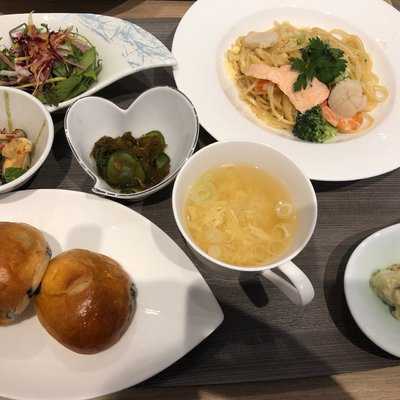 黒酢レストラン 黒酢本舗 桷志田 なんばスカイオ店