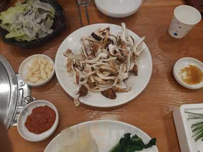 산내암소식육식당