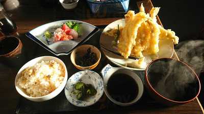 平の食堂