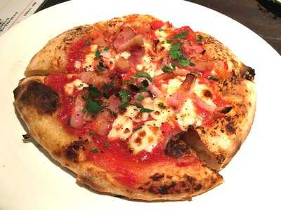 トラットリアPAZZO