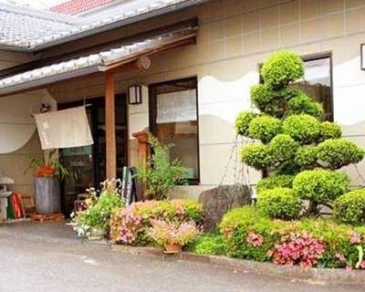 お食事処 はなぞの