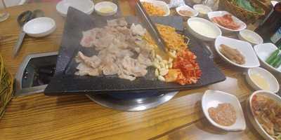 통뼈명가뚝배기