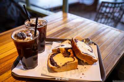 영달이두마리치킨