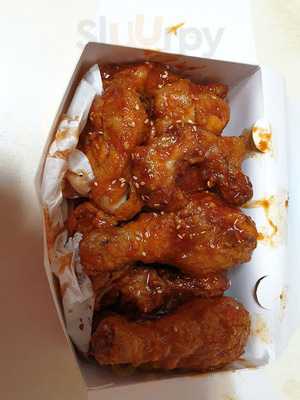 금방진세마리치킨