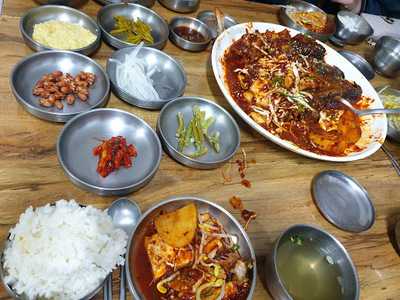 이모네코다리찜