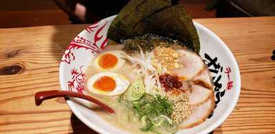 一発屋 大阪ミナミ総本店