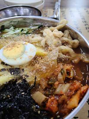 성산식당
