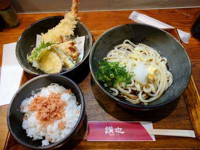 さぬきうどん専門店 讃也 三宮店