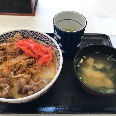 吉野家 亀山店