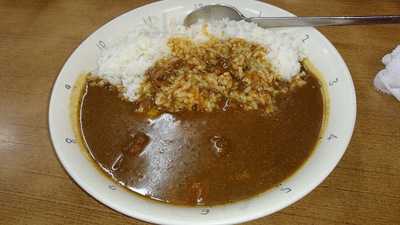 カレーショップ 愛駅前店