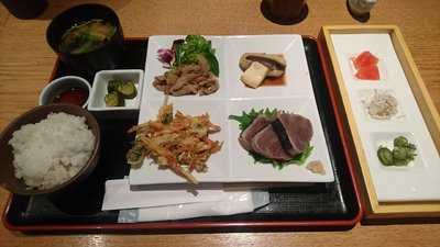 旬菜割鮮ぶんろく