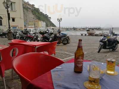 The Wonderful Sea, Sorrento