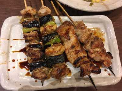 炭火焼鳥 串揚げ 釜飯 鳥三郎 広島大町店