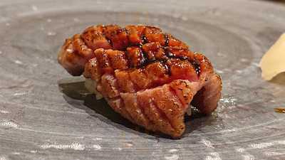 板前肉炙りすし割烹　一斗, 大阪市