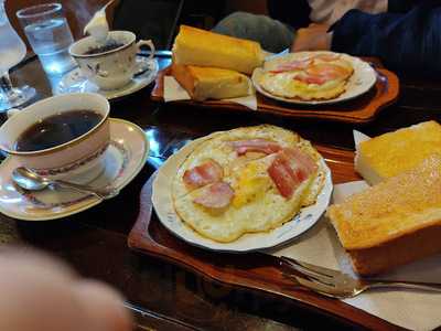 カフェレストダカラ