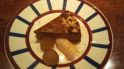 ビストロ　ル・サンジュ