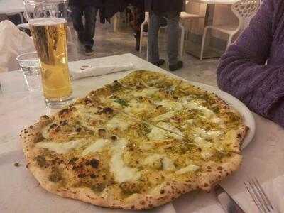 Pizzeria Michele Via Martucci