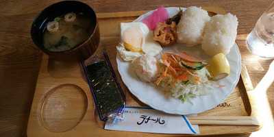 ラ メール 本店