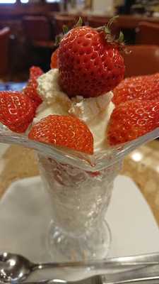 フルーツパーラーいけだ