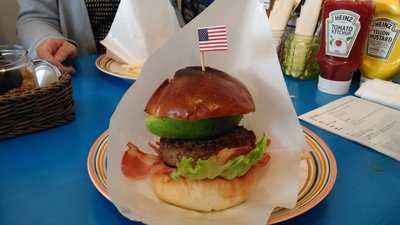 ハワイアンダイニング モアニダイナー