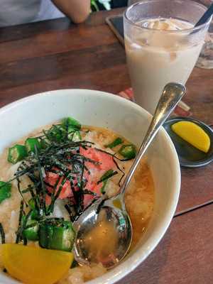 カフェ アノニマ