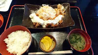 まる食堂