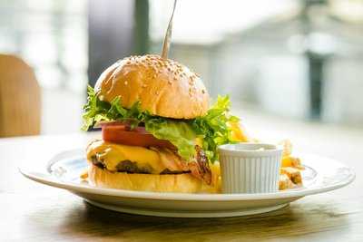 cafe&diner FLOWERS 中之島バンクス