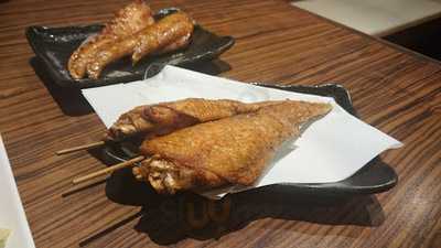 とめ手羽 本町店