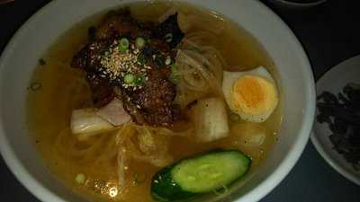 元祖 平壌冷麺屋 川西店