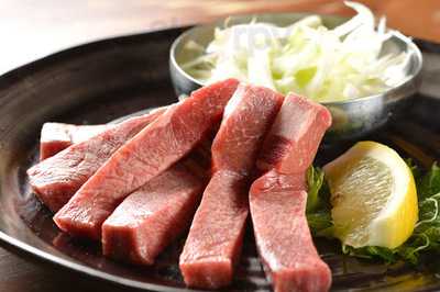 ホルモンさかい