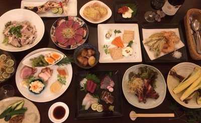 ピンクのヨイドレ鯨 menu