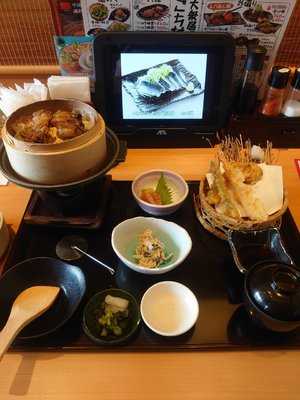 ごちそう村 神戸有野店