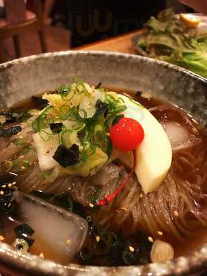 焼肉ファミリー味道園