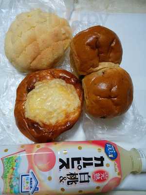 パン工房　四ッ葉のクローバー