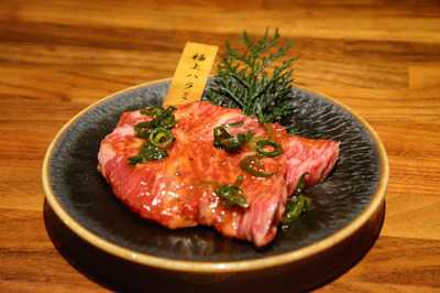 和牛まつした　上通り店, 大阪市